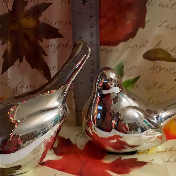 Silver Ceramic Doves - Picture 5 of 6